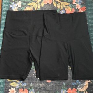 Old Navy Powersoft Maternity Biker Shorts Bundle, Size Large